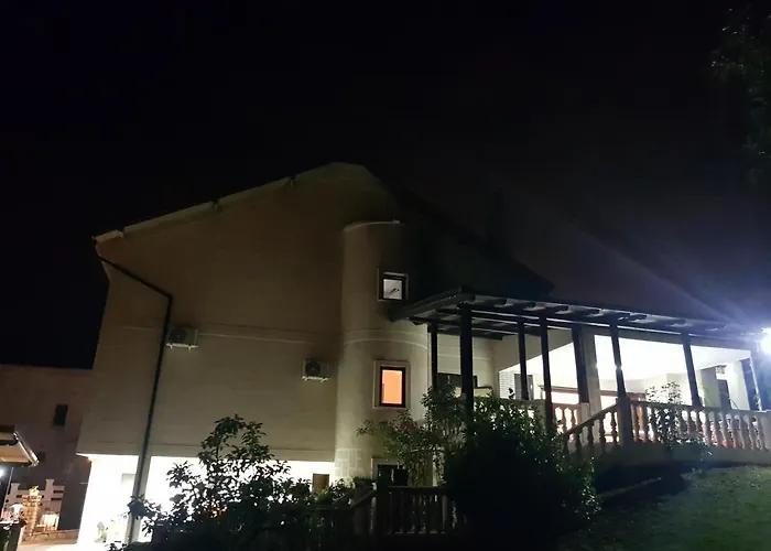 Pekec Mala Mostanica